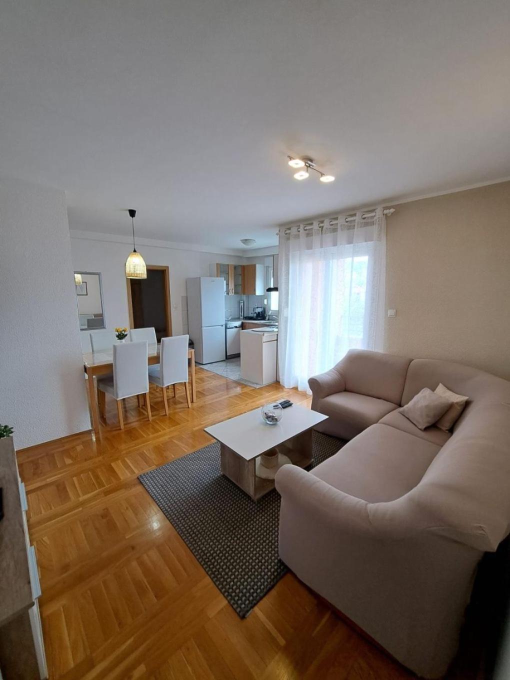 Apartment Slava - Close To The Mall Split Exterior foto